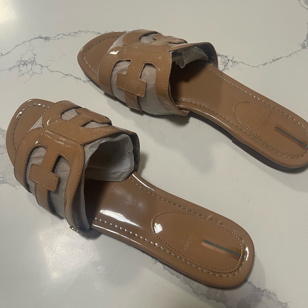 Sam Edelman Bay Sandals - Almond Patent
